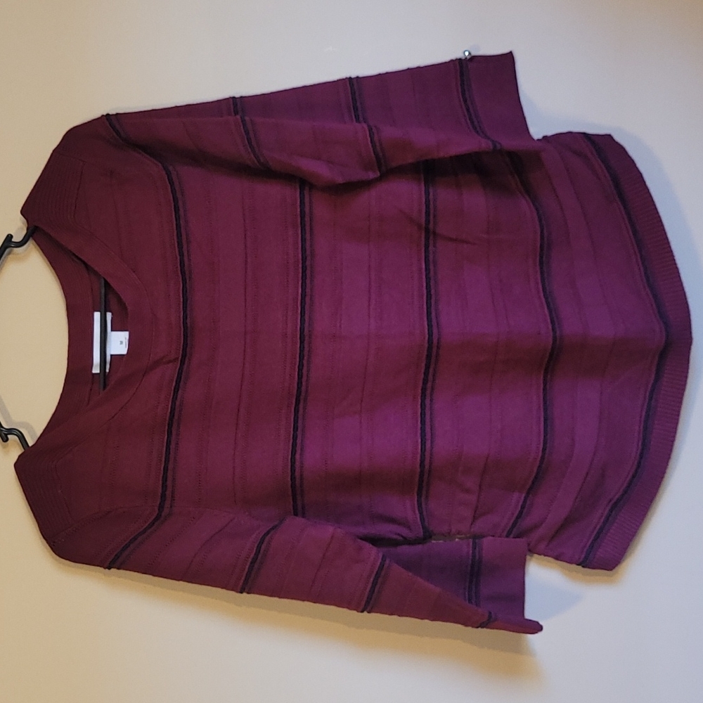 Liz Claiborne M top
